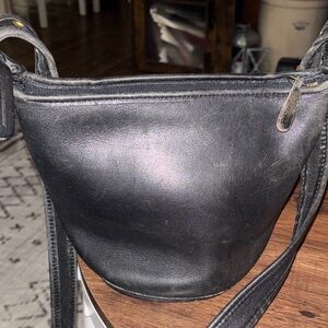 Coach vintage Black Leather Crossbody Bag
